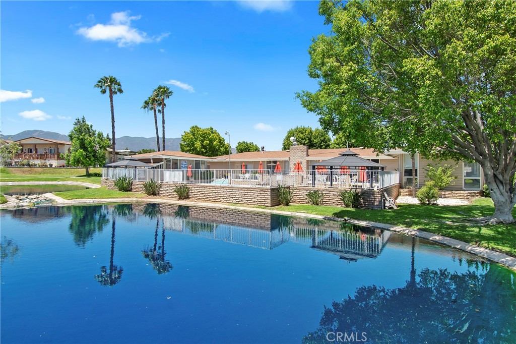 1424 Glengrove