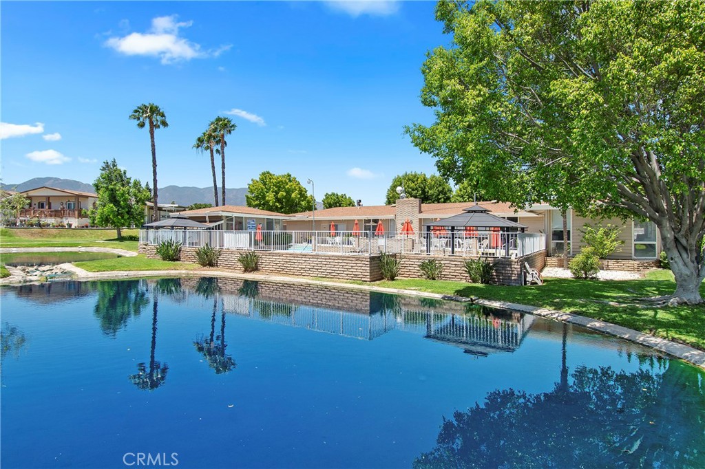 1424 Glengrove
