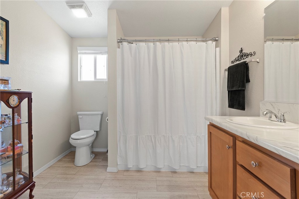 1424 Glengrove