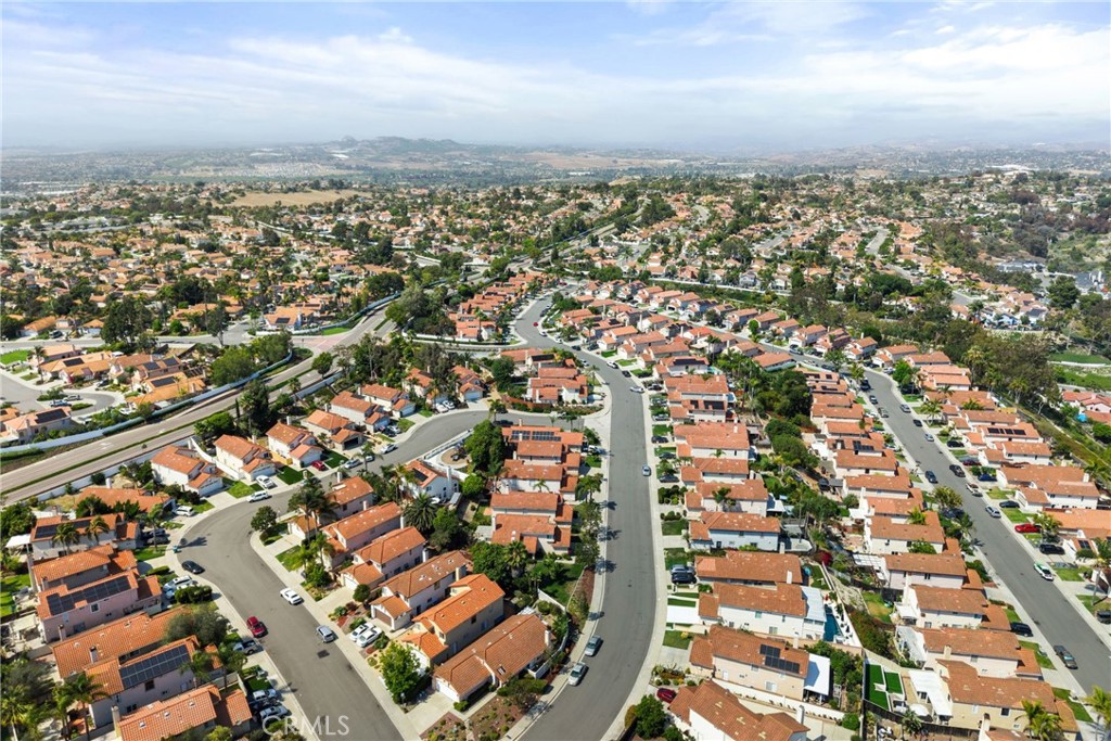 1850 Calle Las Palmas