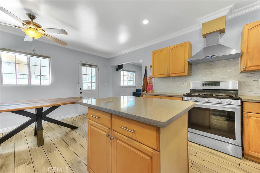1342 W Southgate