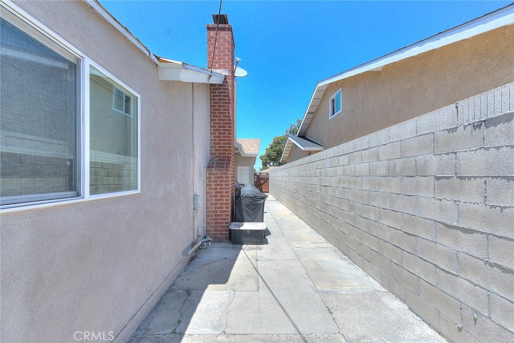 1342 W Southgate