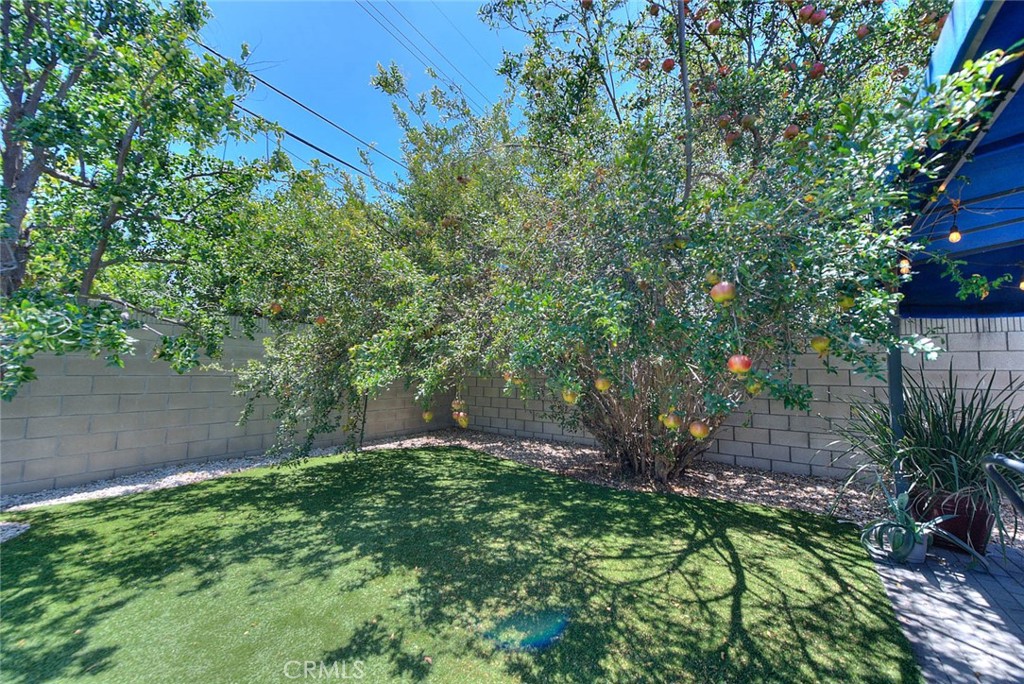1342 W Southgate