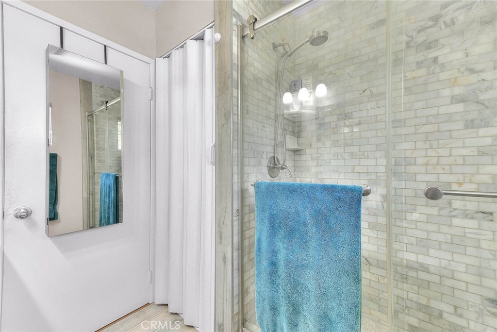 1342 W Southgate