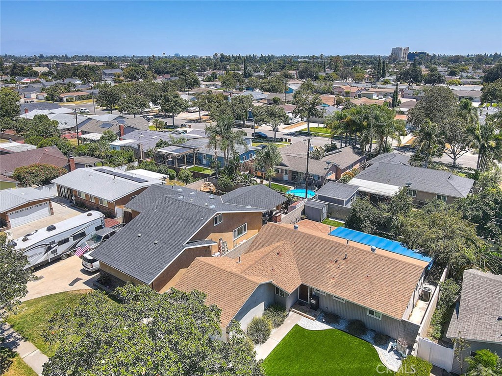 1342 W Southgate