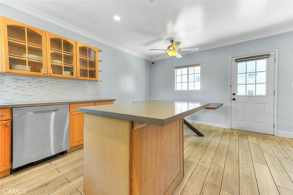 1342 W Southgate