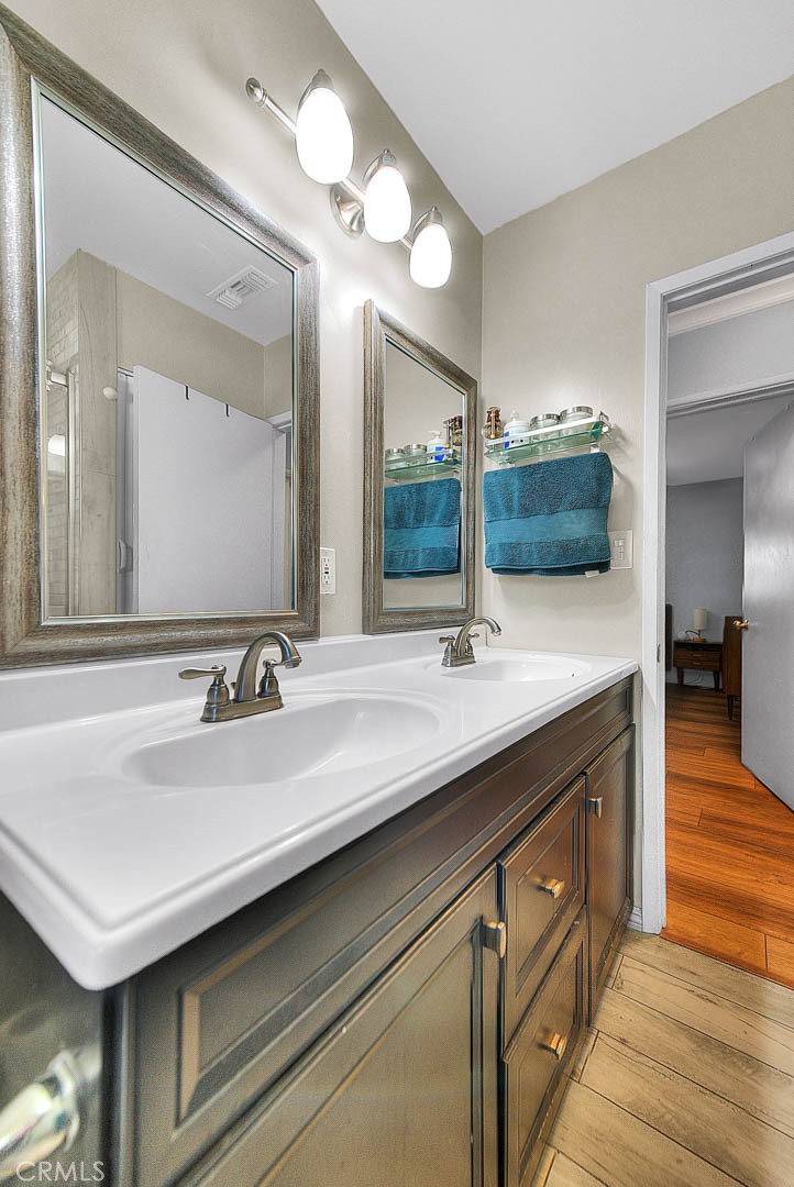 1342 W Southgate