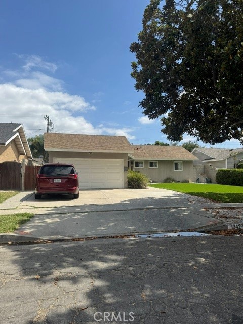 1342 W Southgate