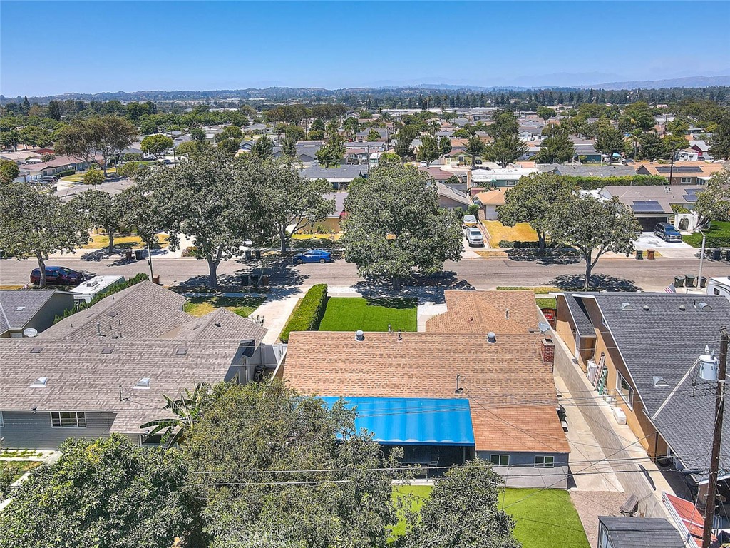 1342 W Southgate
