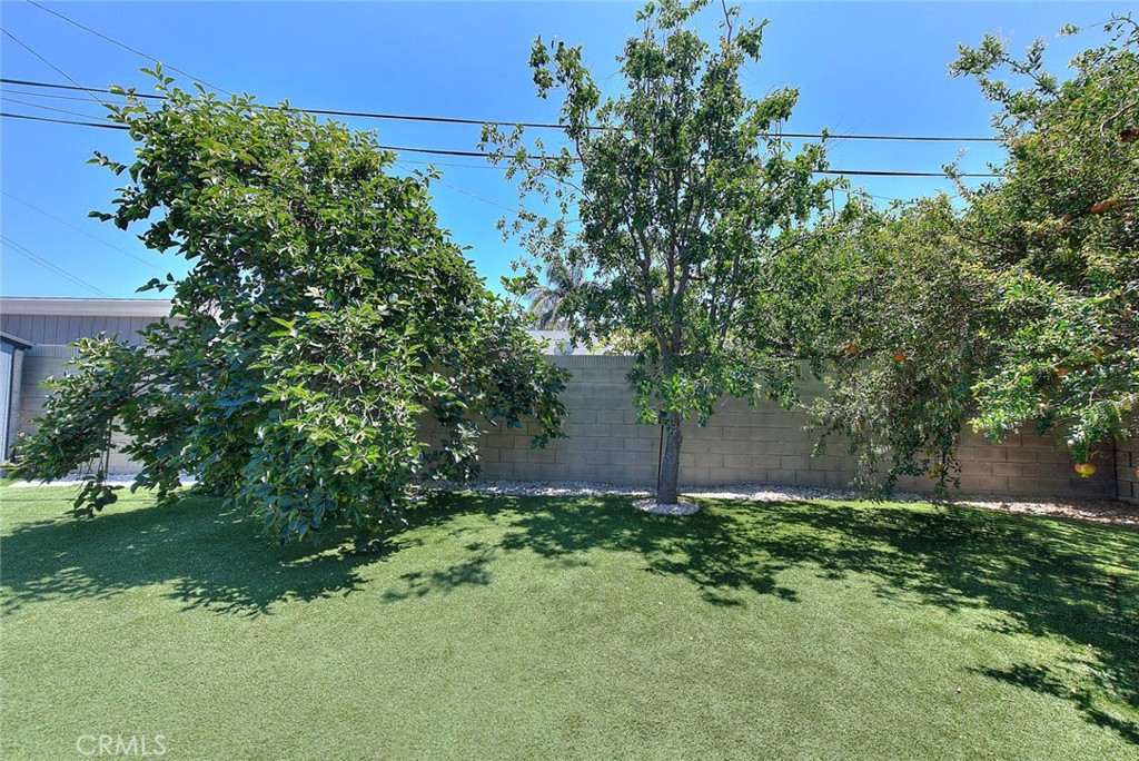 1342 W Southgate