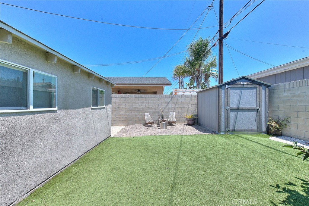 1342 W Southgate