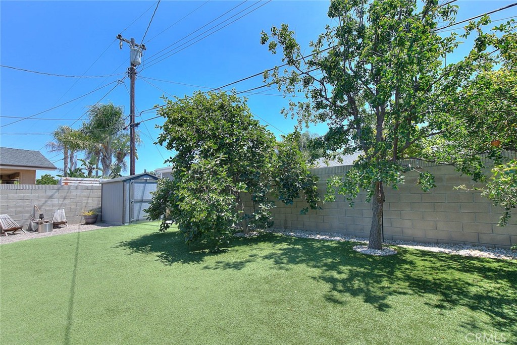 1342 W Southgate