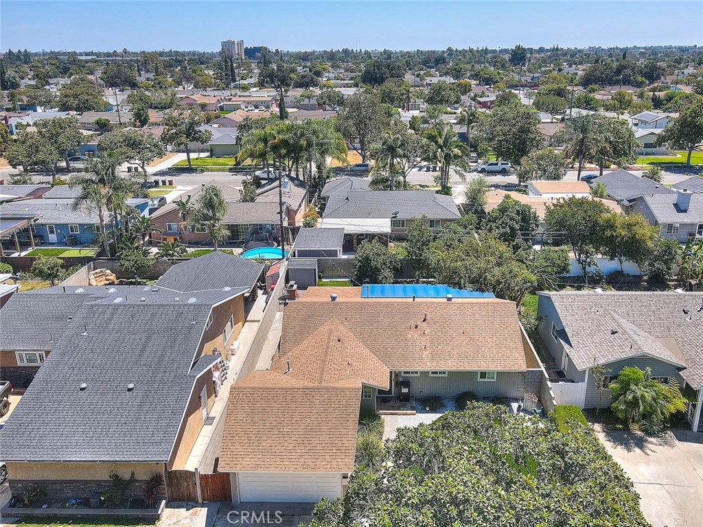 1342 W Southgate