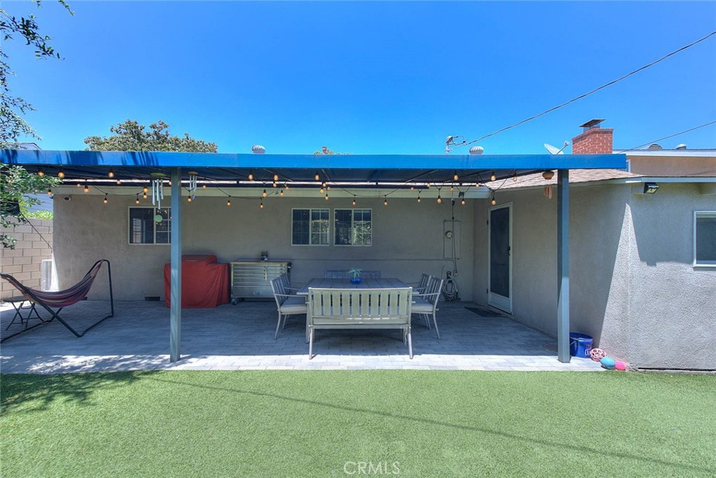 1342 W Southgate