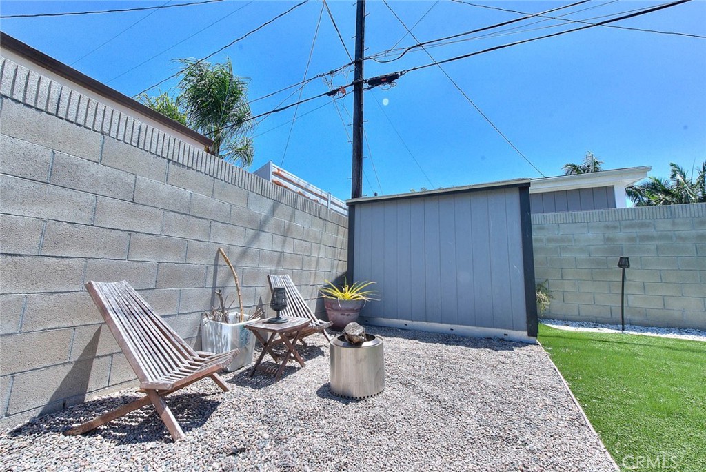 1342 W Southgate