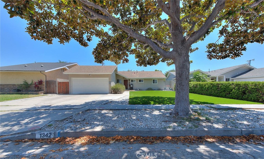 1342 W Southgate