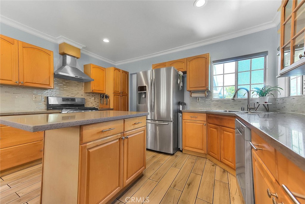 1342 W Southgate