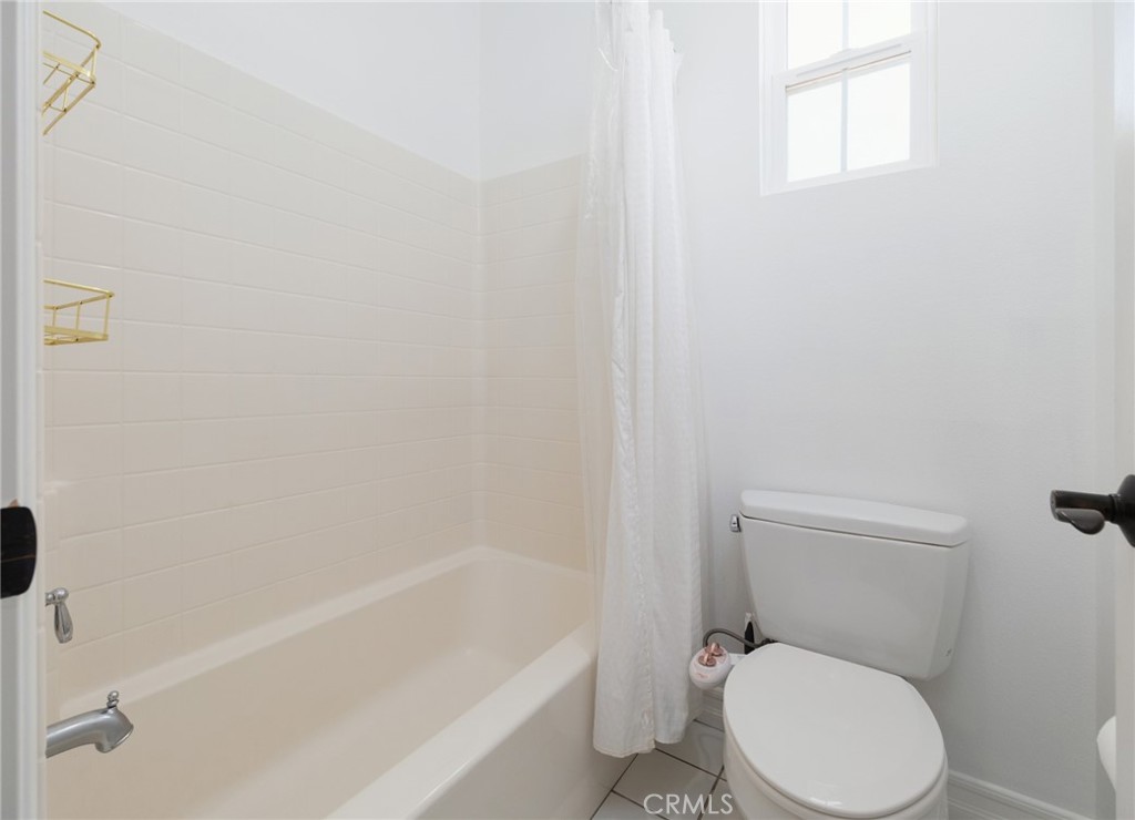 10 Via Zamora