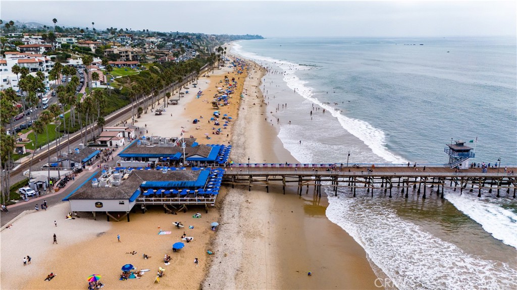 10 Via Zamora