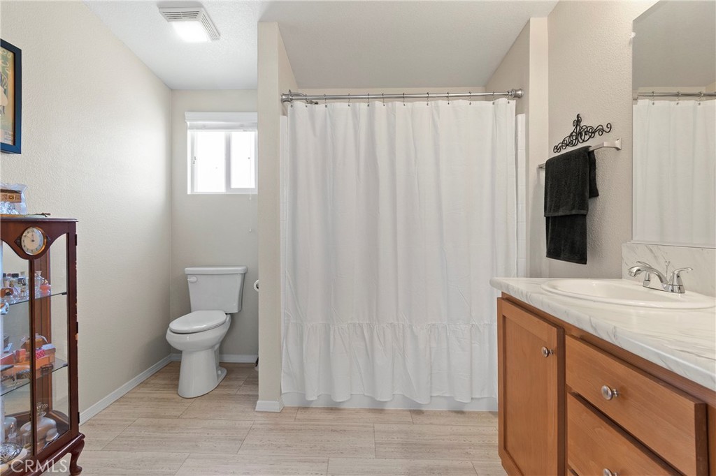 1424 Glengrove