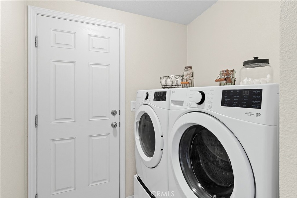 1424 Glengrove