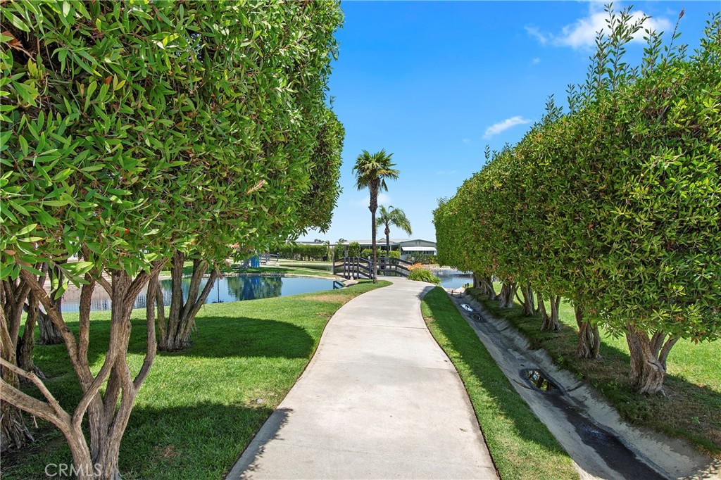 1424 Glengrove