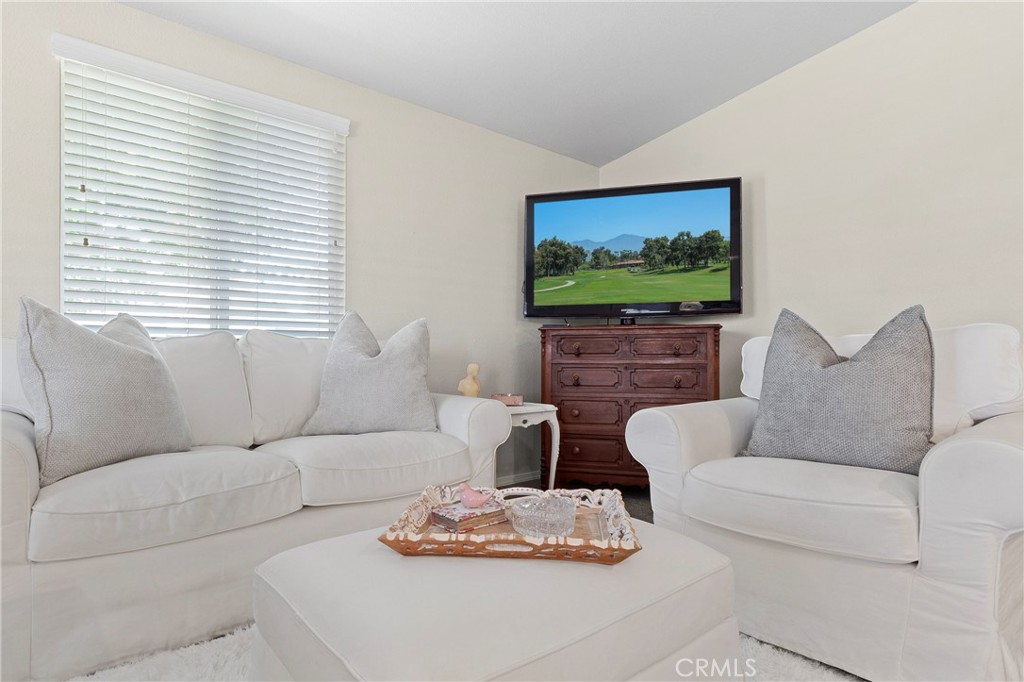 1424 Glengrove