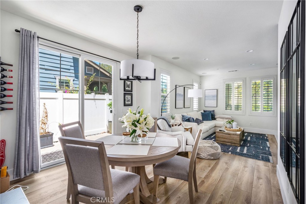 24 Thorp Spring