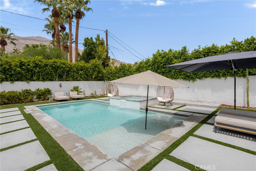 456 E Sonora Road