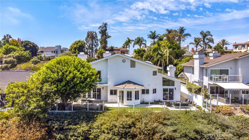3000 Calle Grande Vista
