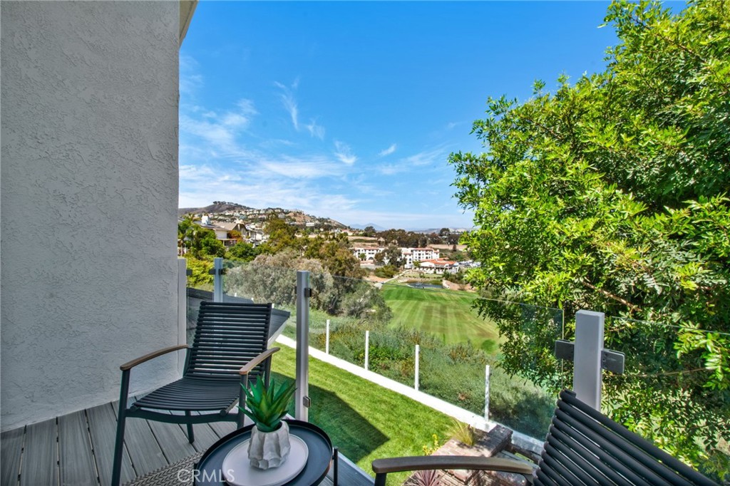 3000 Calle Grande Vista