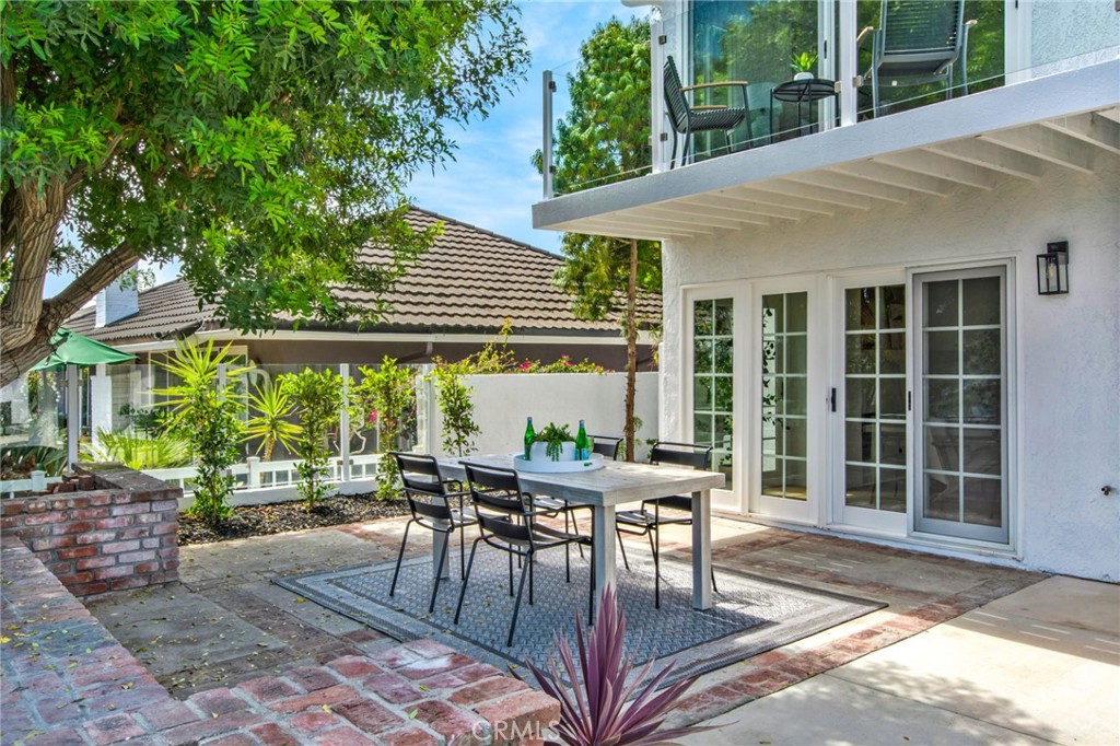 3000 Calle Grande Vista