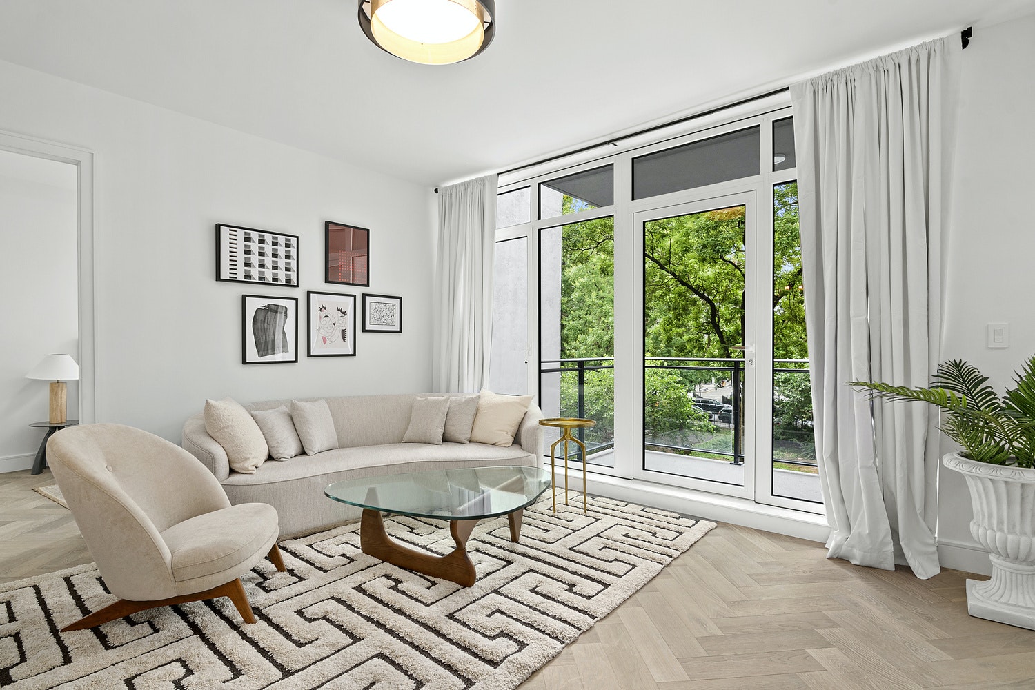 101 E 2nd Street Unit: 6-B