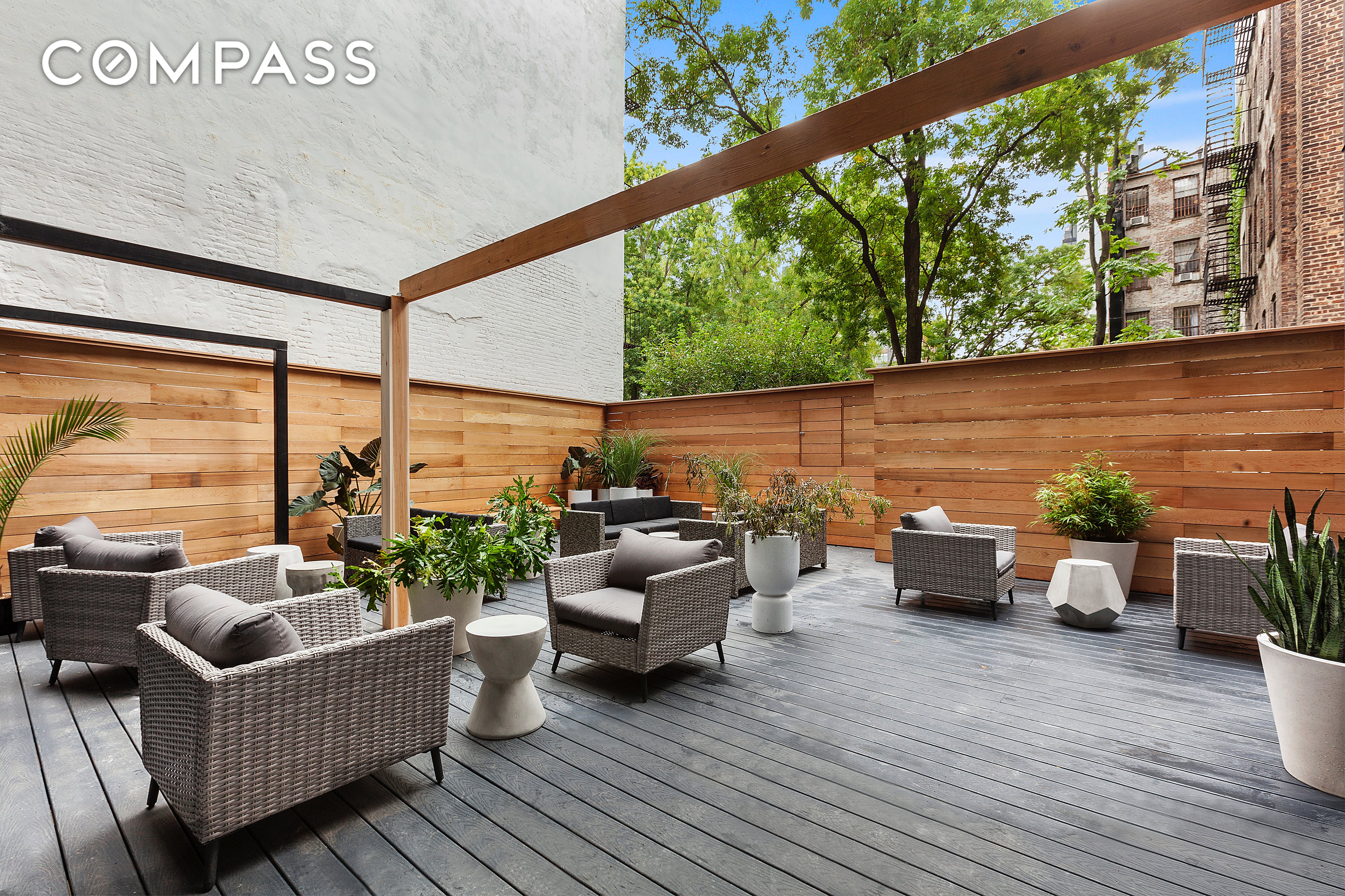 101 E 2nd Street Unit: 2-D