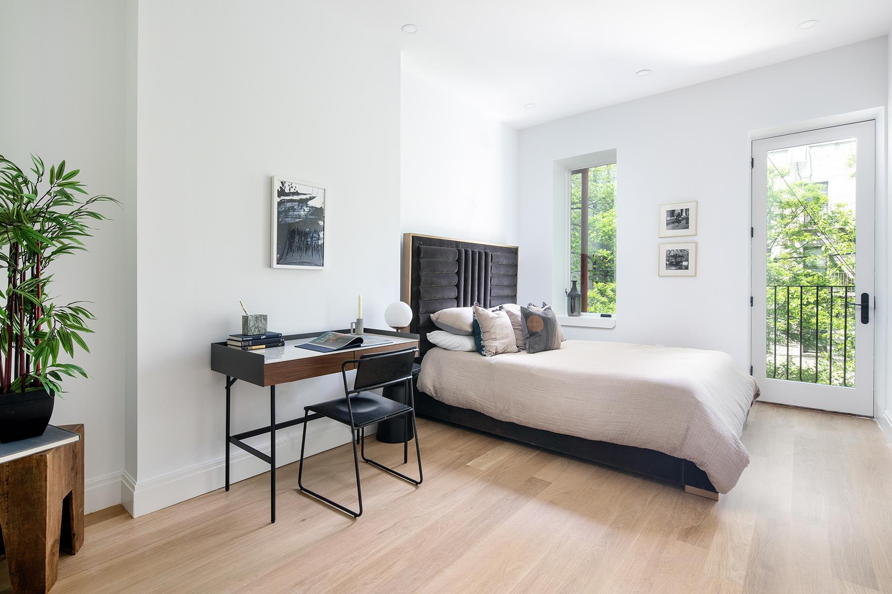 979 Lafayette Avenue Unit: 3