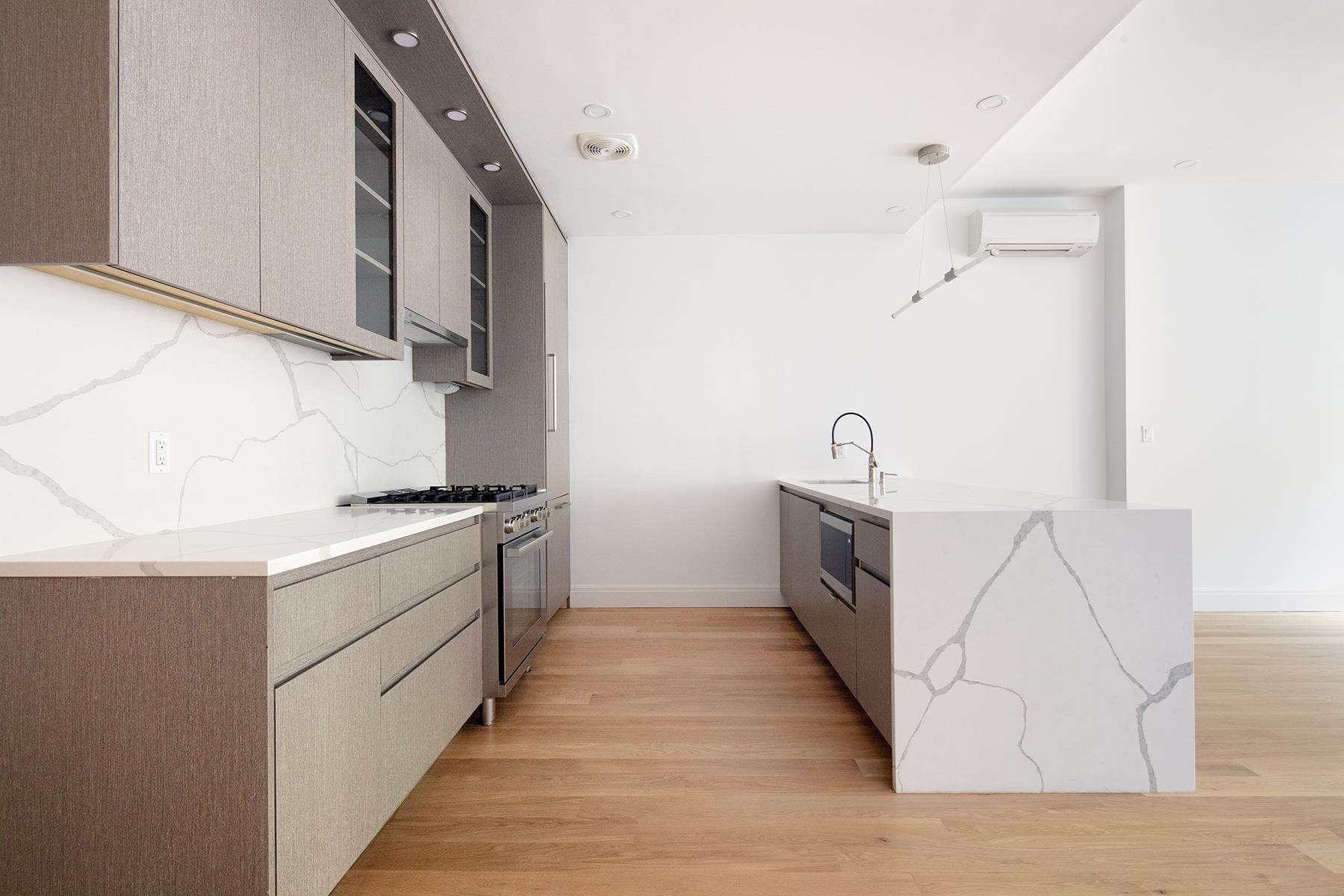979 Lafayette Avenue Unit: 1