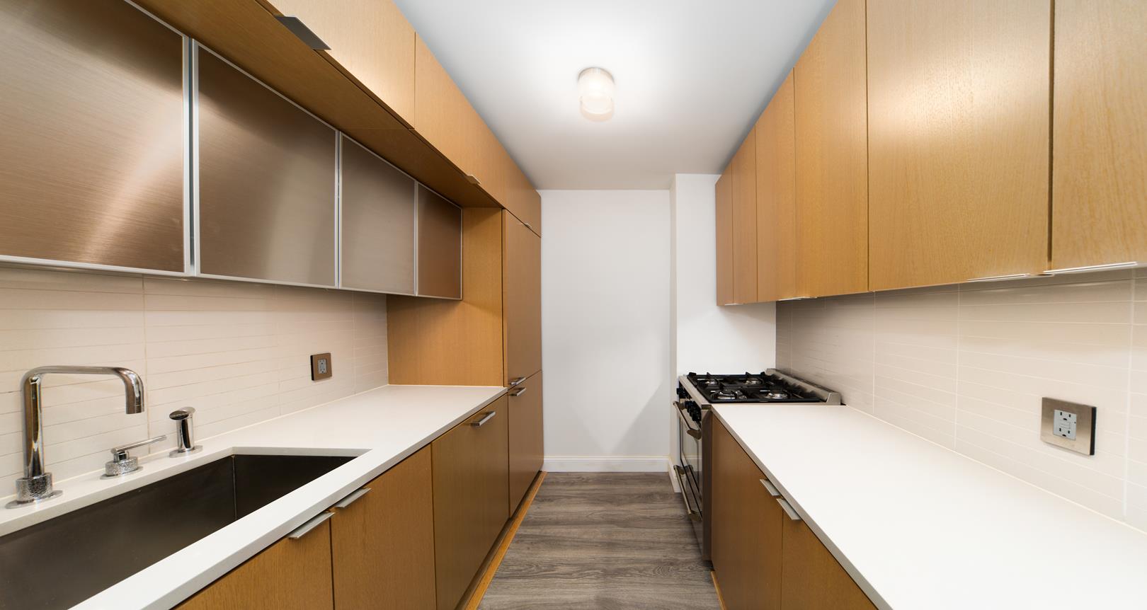 225 Rector Place Unit: 3-E