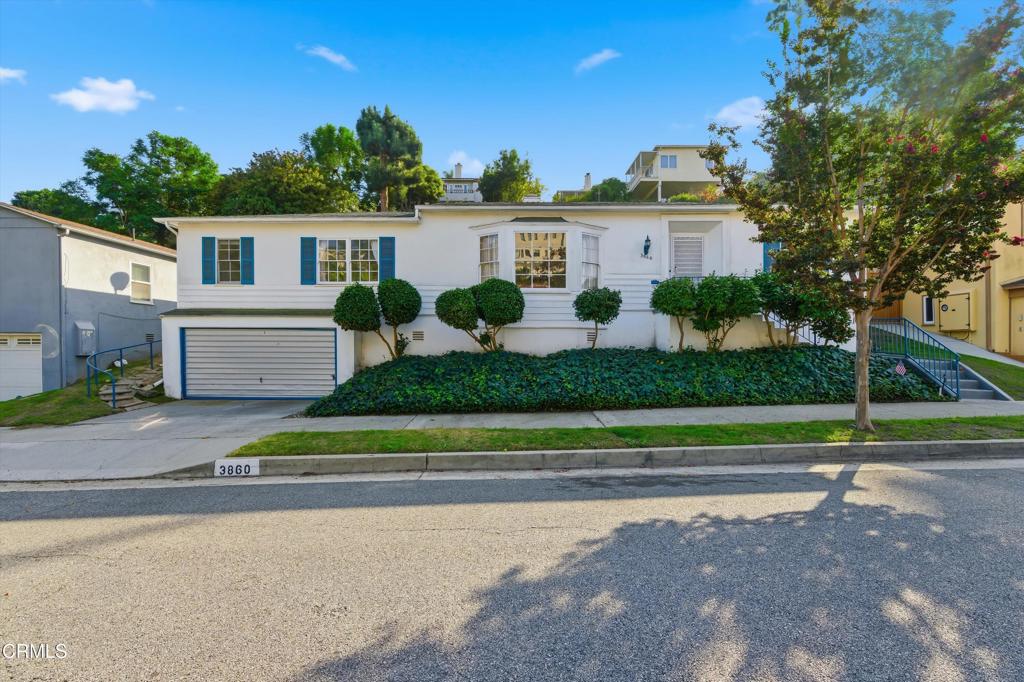 3860 FAIRWAY Boulevard