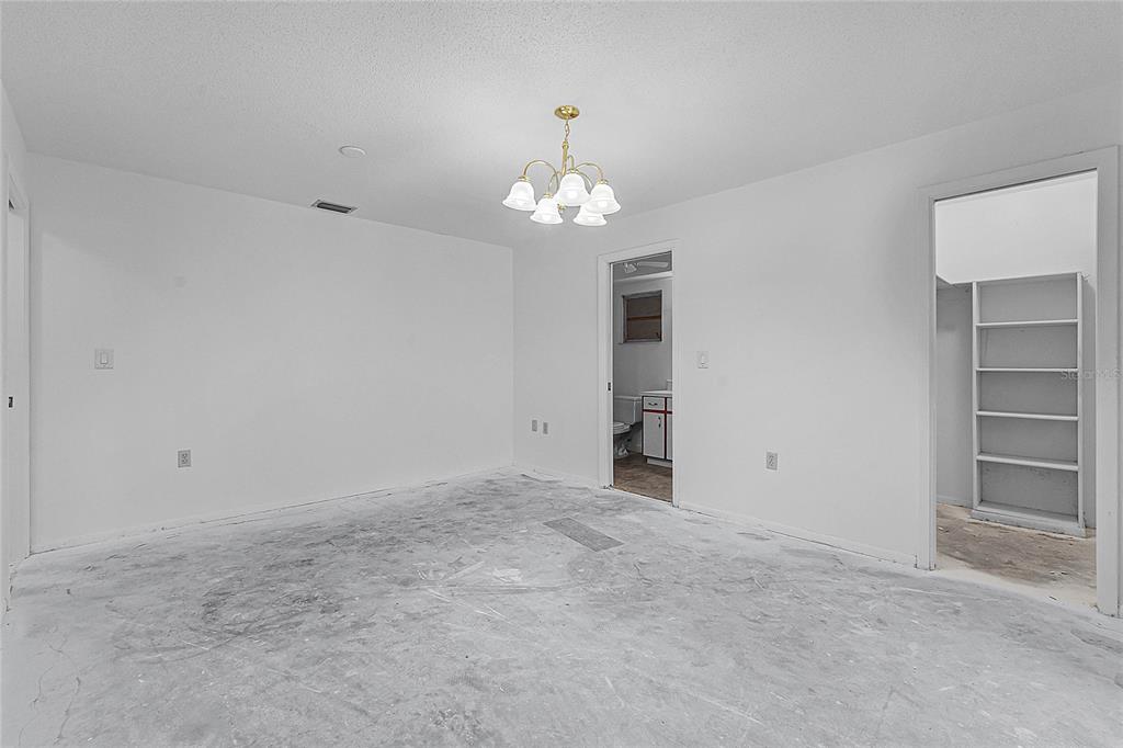 290 AUSTER ROAD