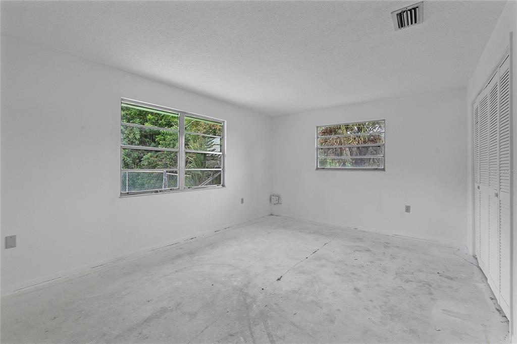 290 AUSTER ROAD