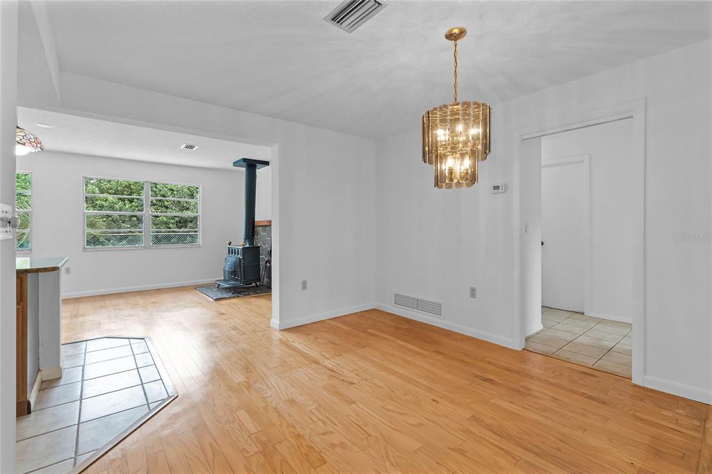 290 AUSTER ROAD