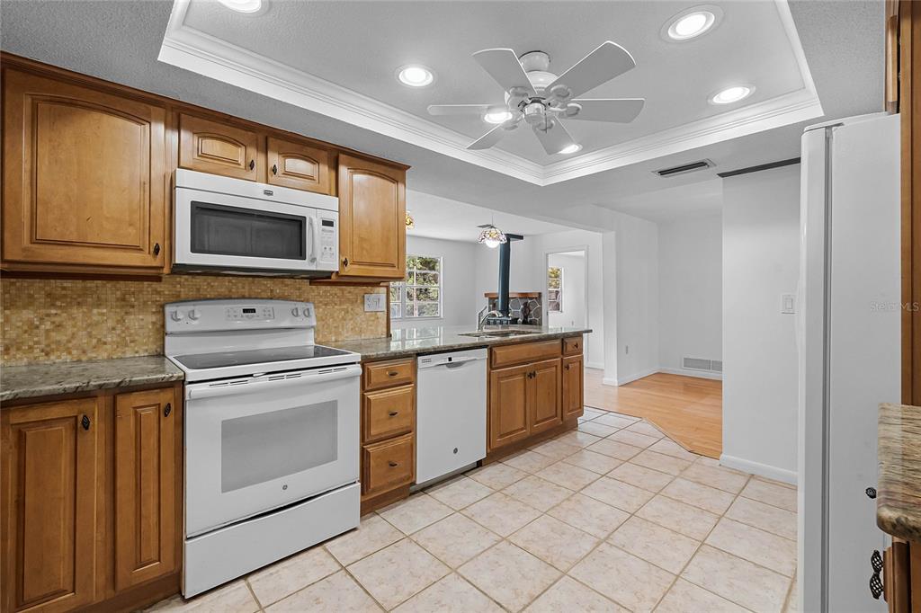 290 AUSTER ROAD