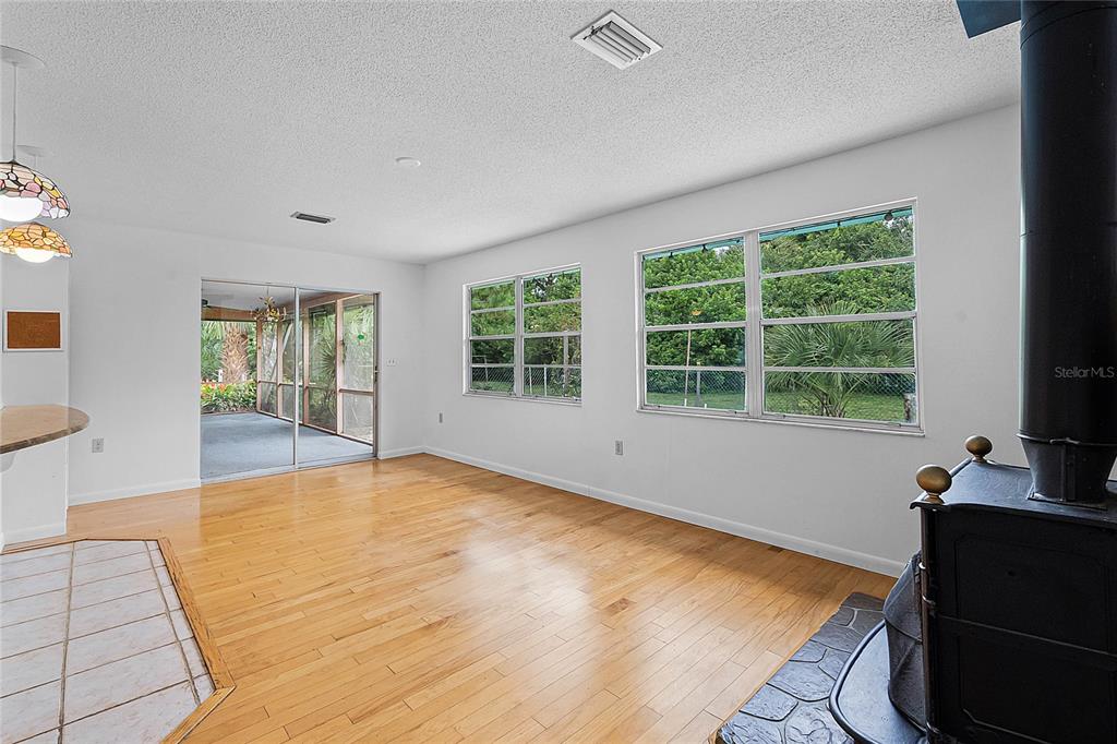 290 AUSTER ROAD