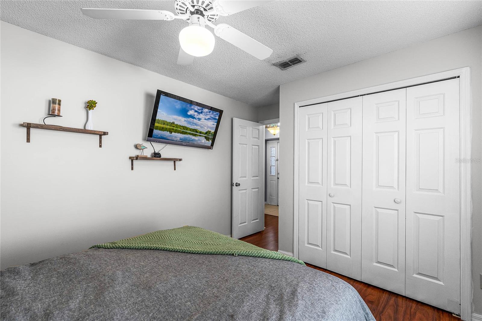 755 CAVE HOLLOW LANE