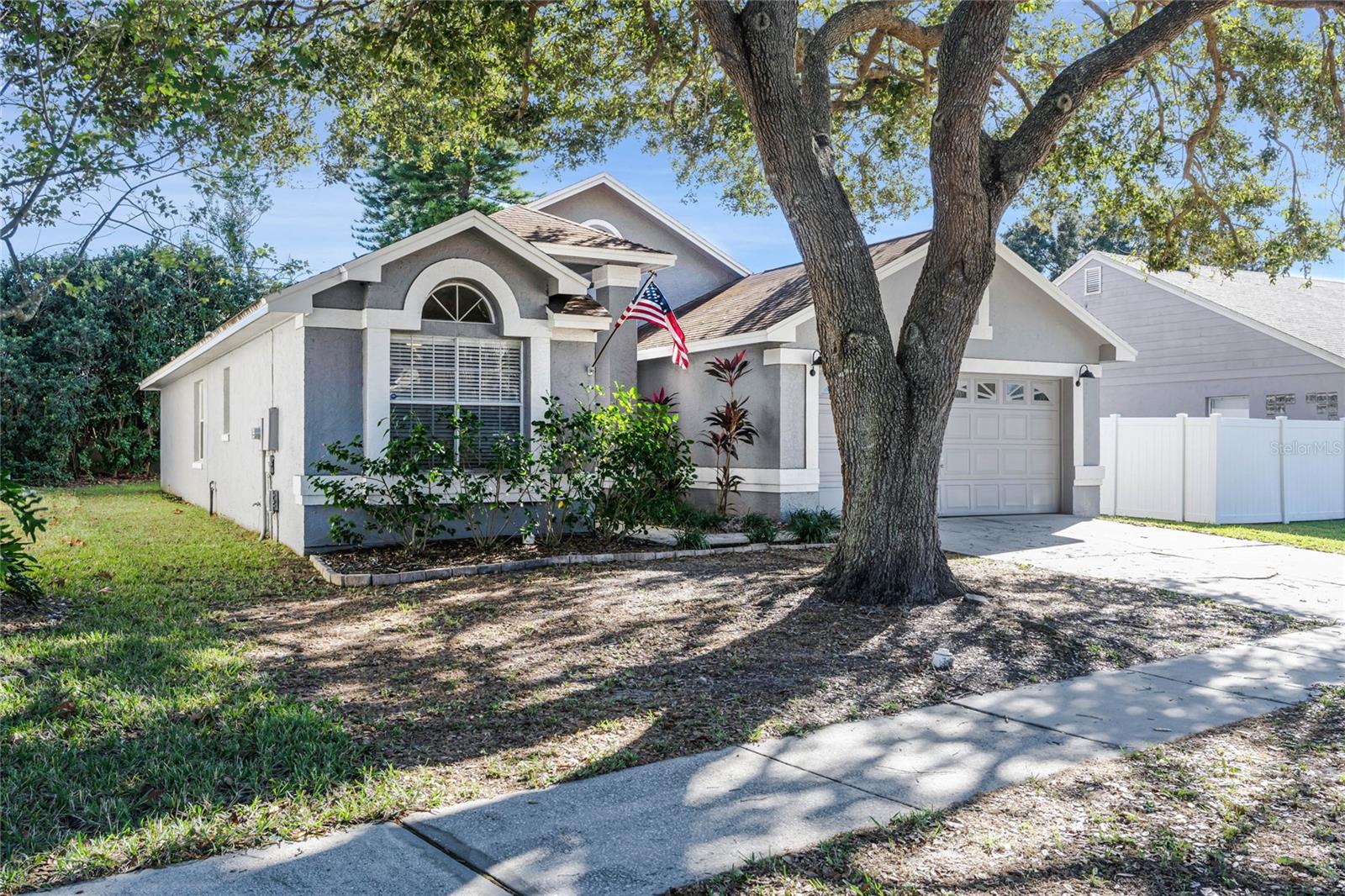 755 CAVE HOLLOW LANE