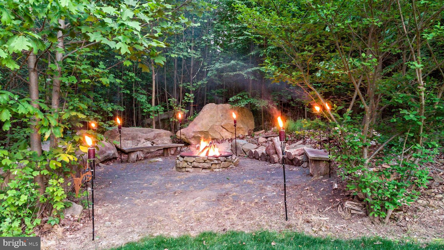 130 Bitting Rd