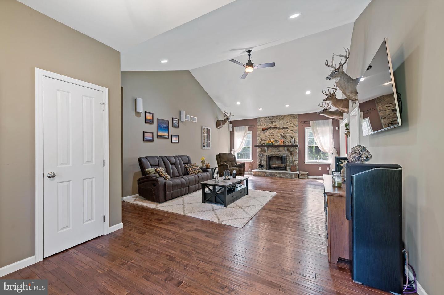 130 Bitting Rd