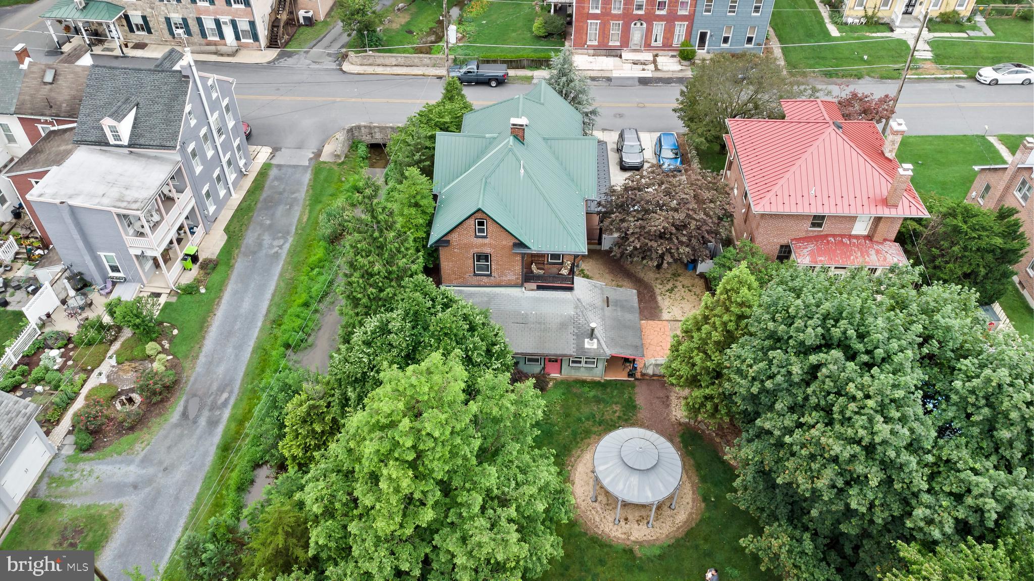 22 Old Bowers Rd