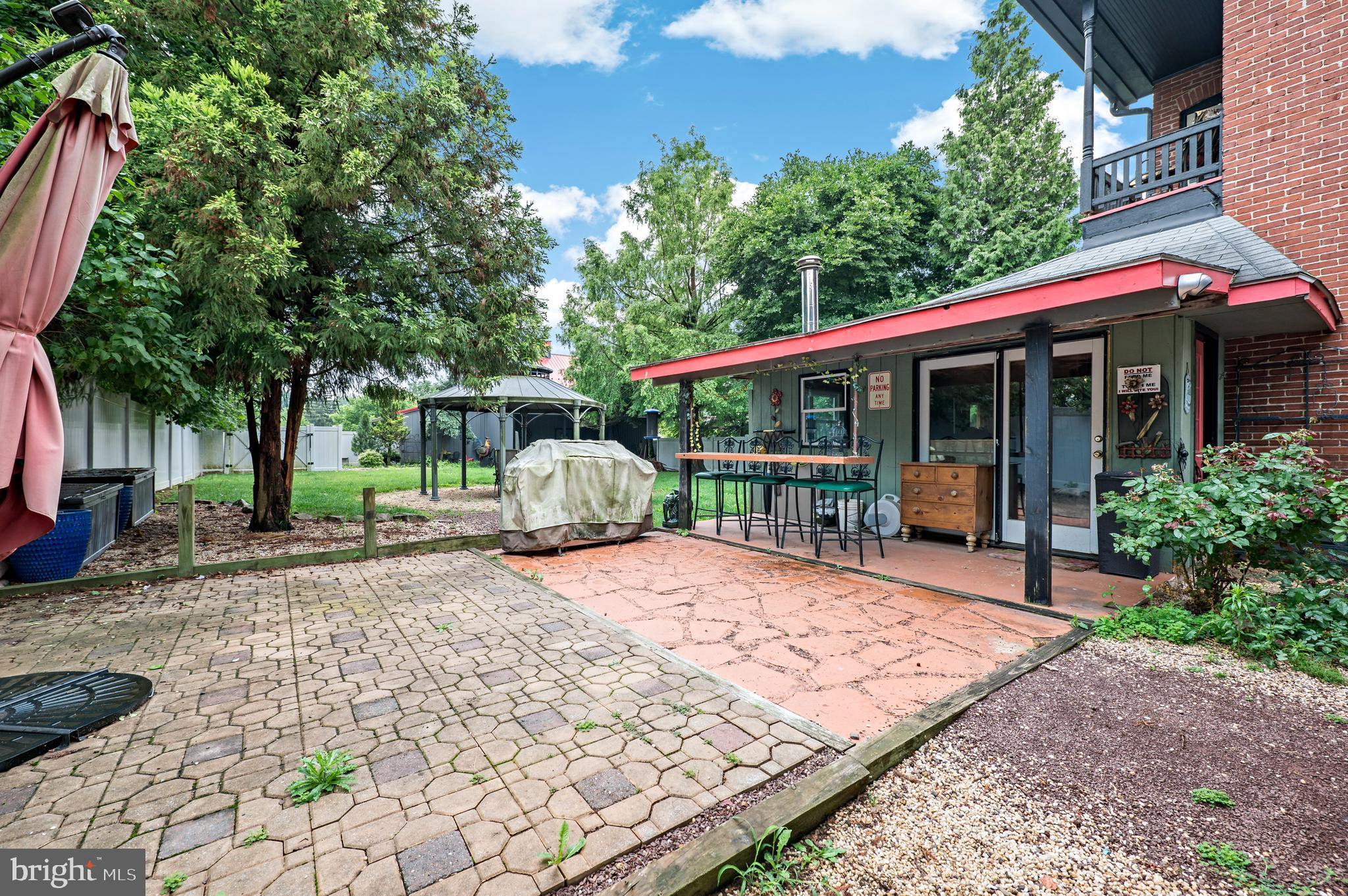 22 Old Bowers Rd