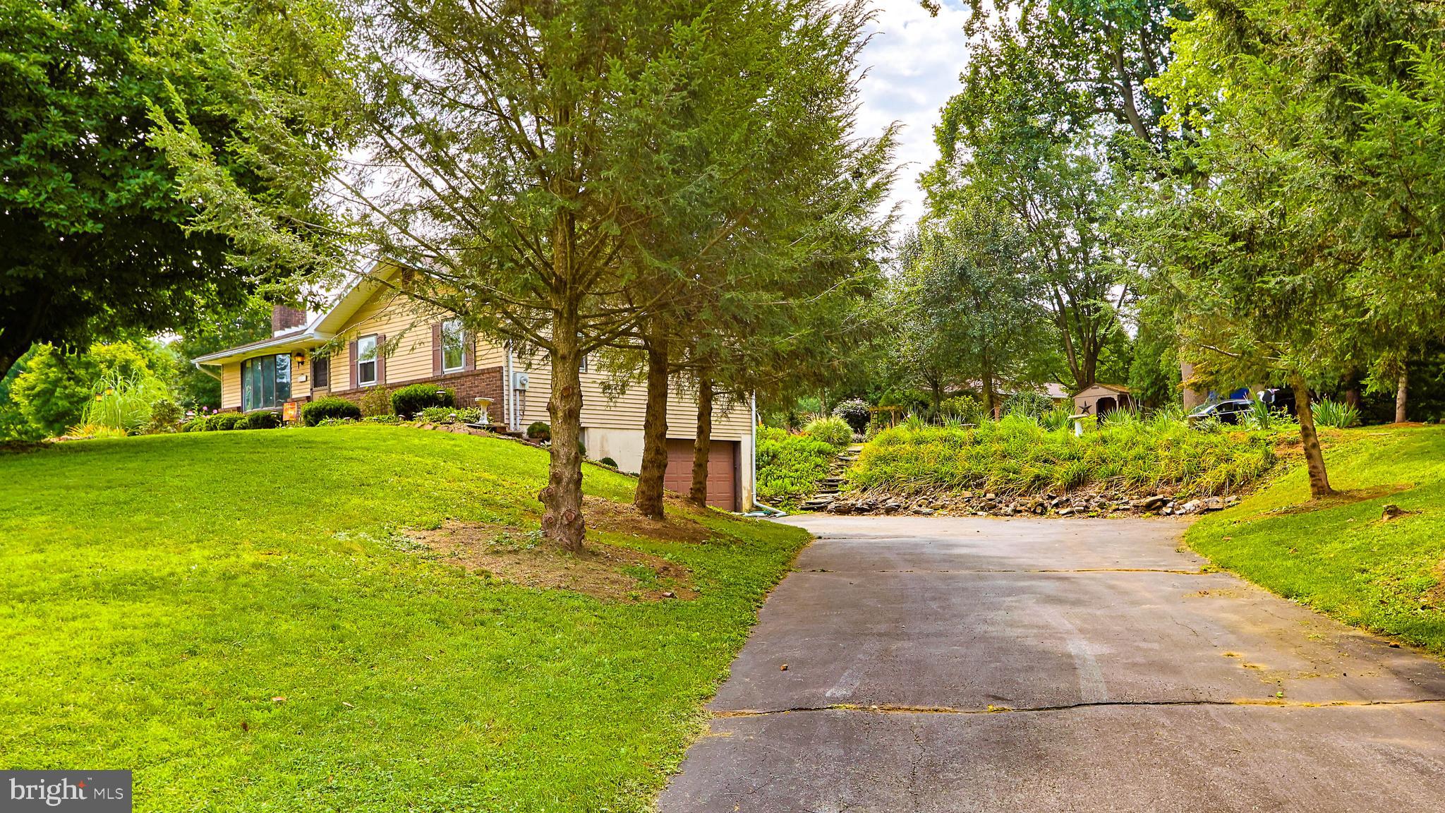 23 Barbara Dr